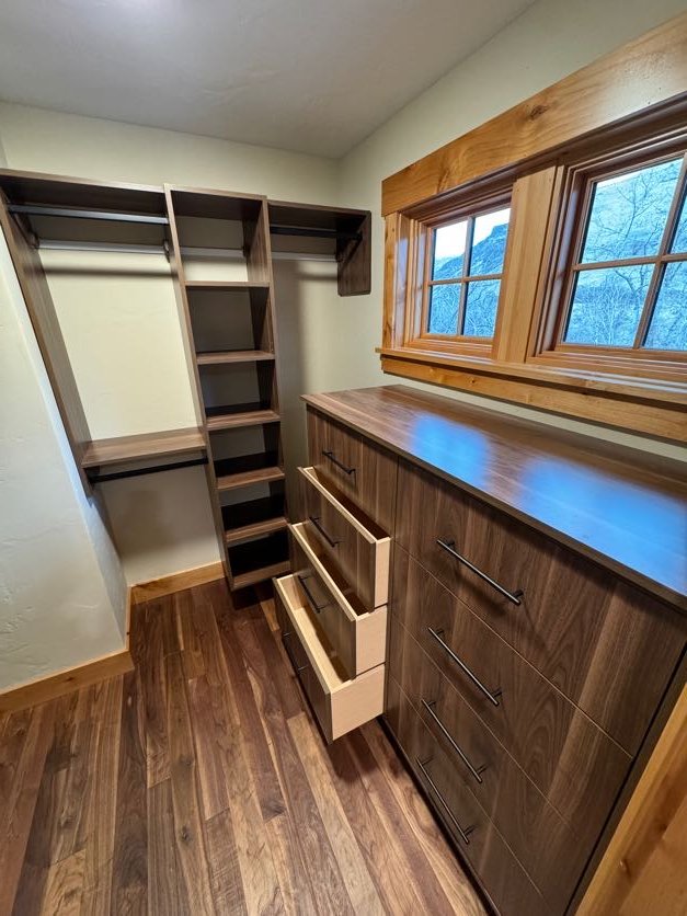 Master Closet in Ellensburg — Closet Maestro project CM-142