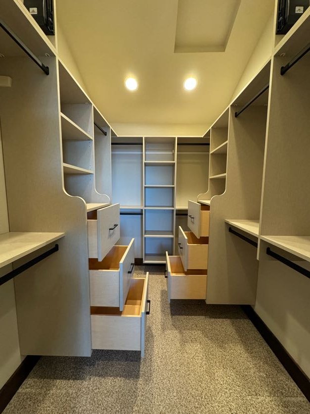 Master Closet in Ellensburg — Closet Maestro project CM-150