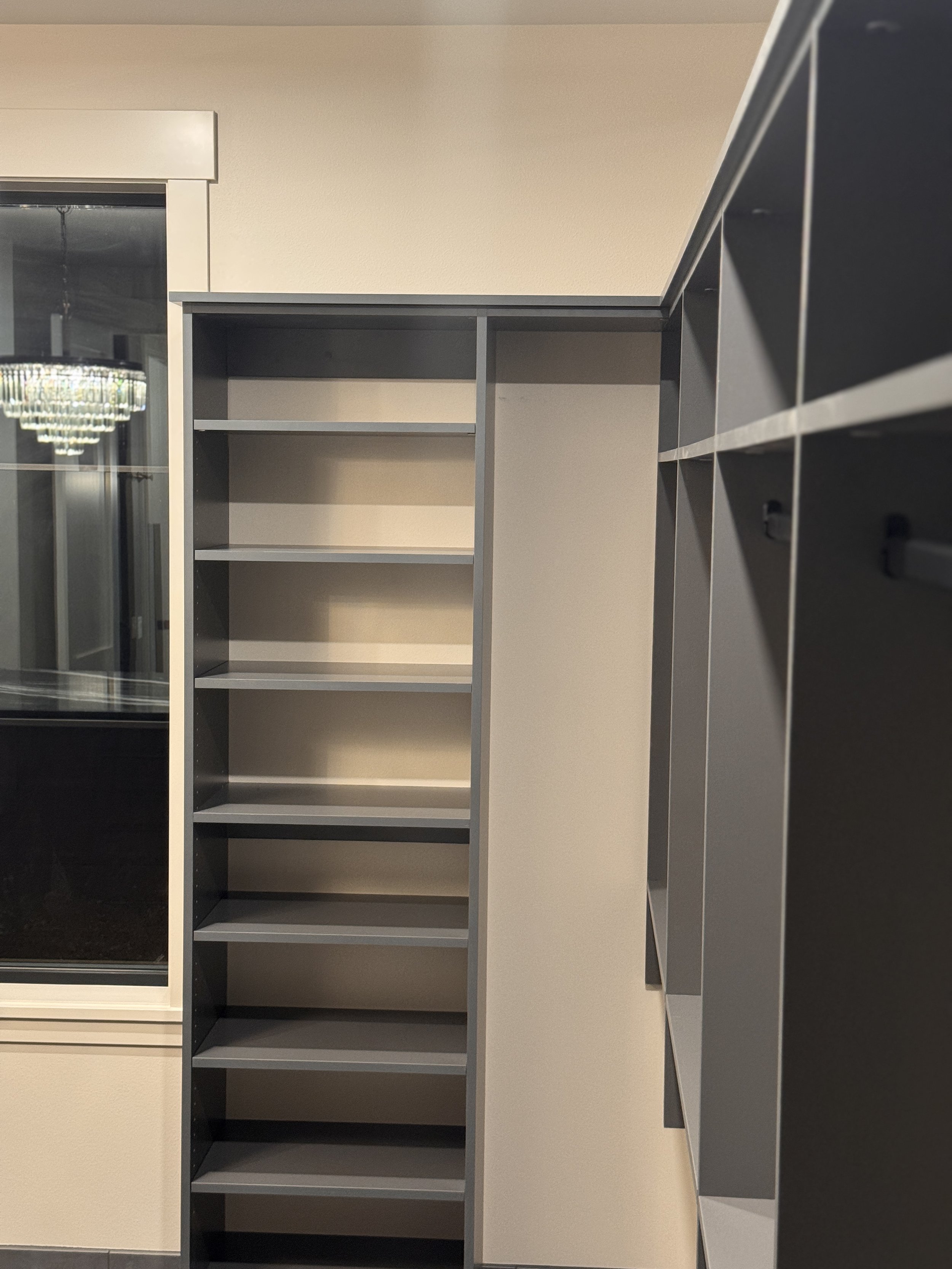 Master Closet in Yakima — CM-075