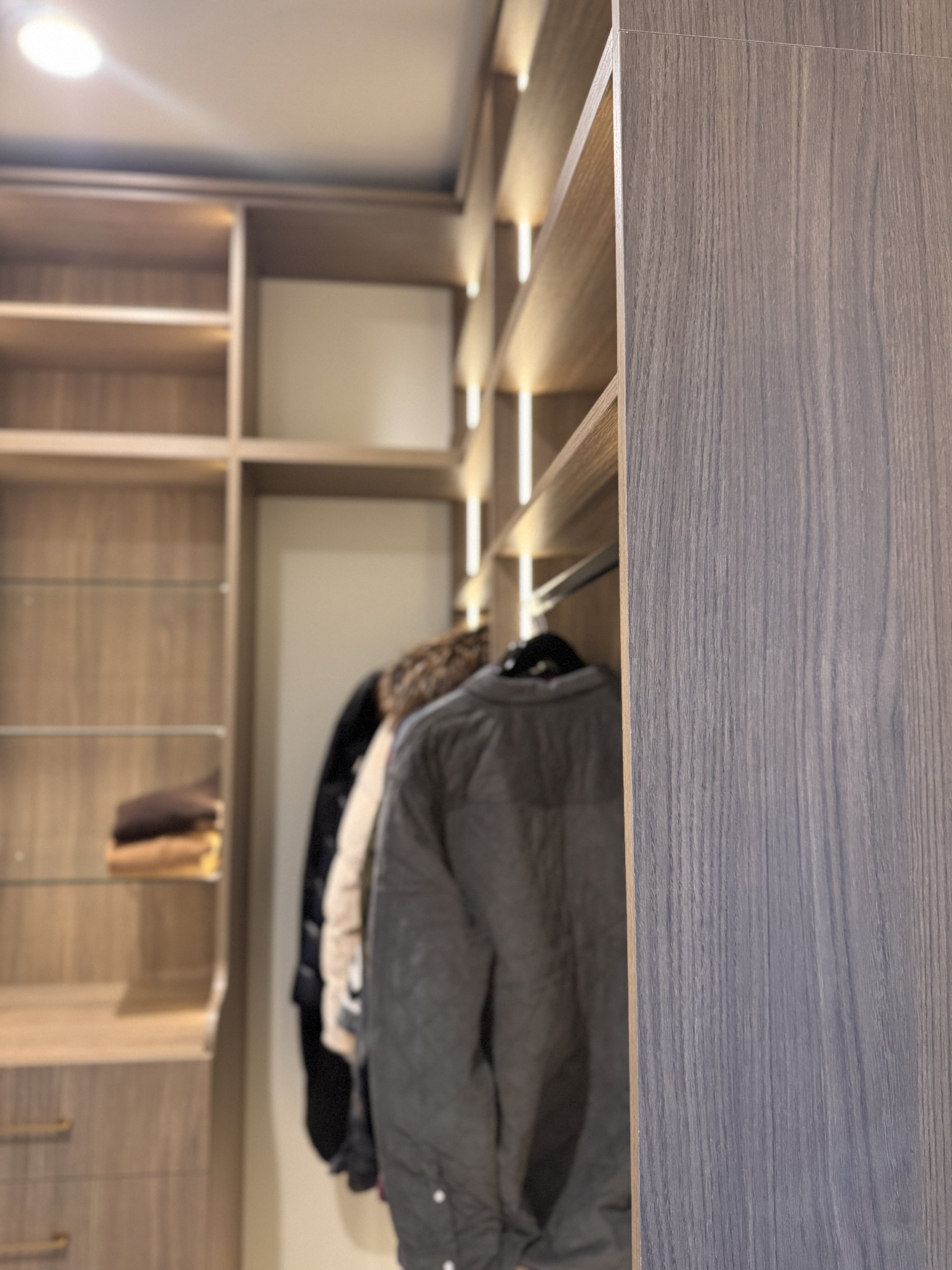 Master Closet in Tumble Creek — Closet Maestro project CM-042