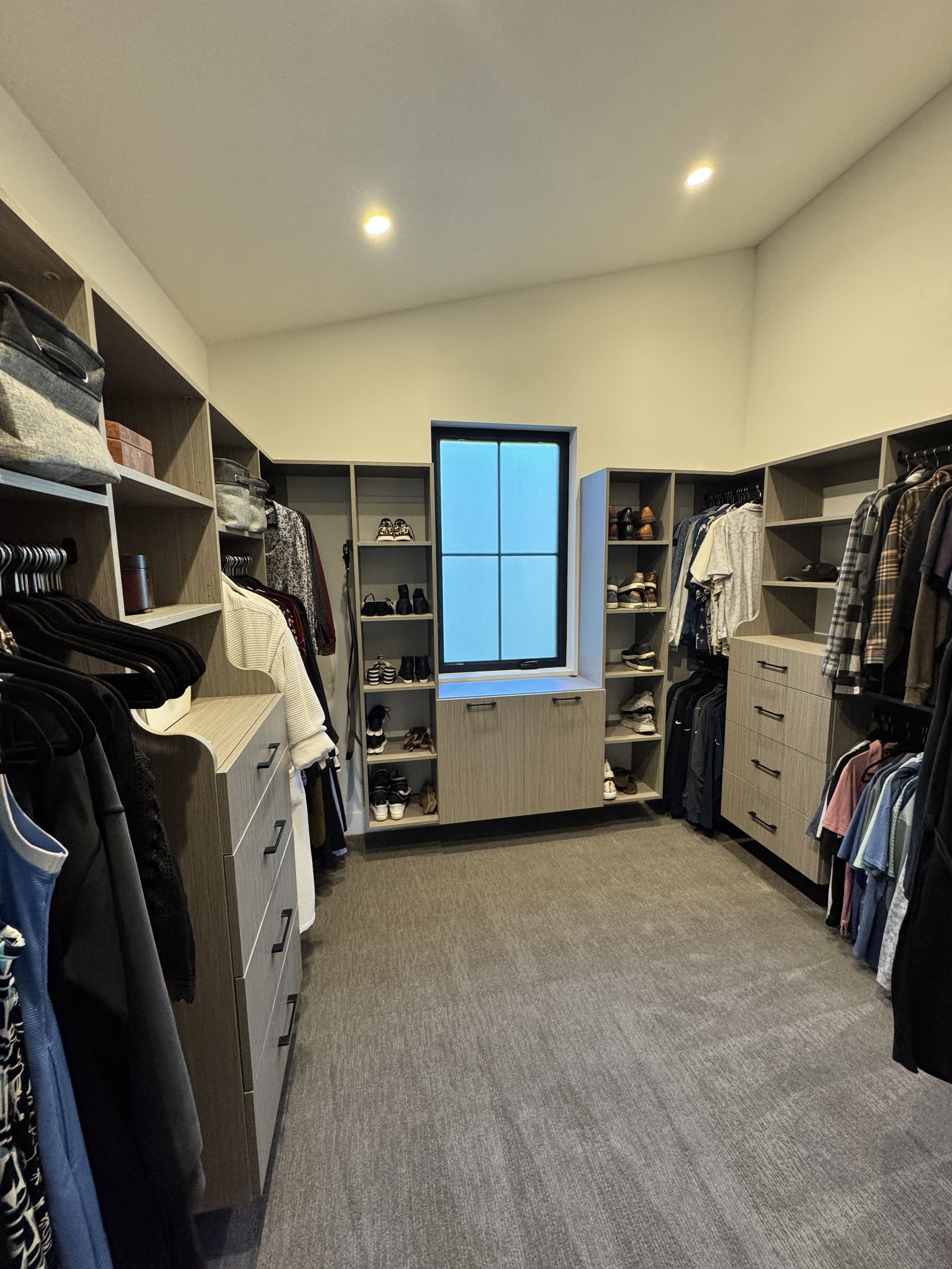 Master Closet in Tumble Creek — Closet Maestro project CM-059