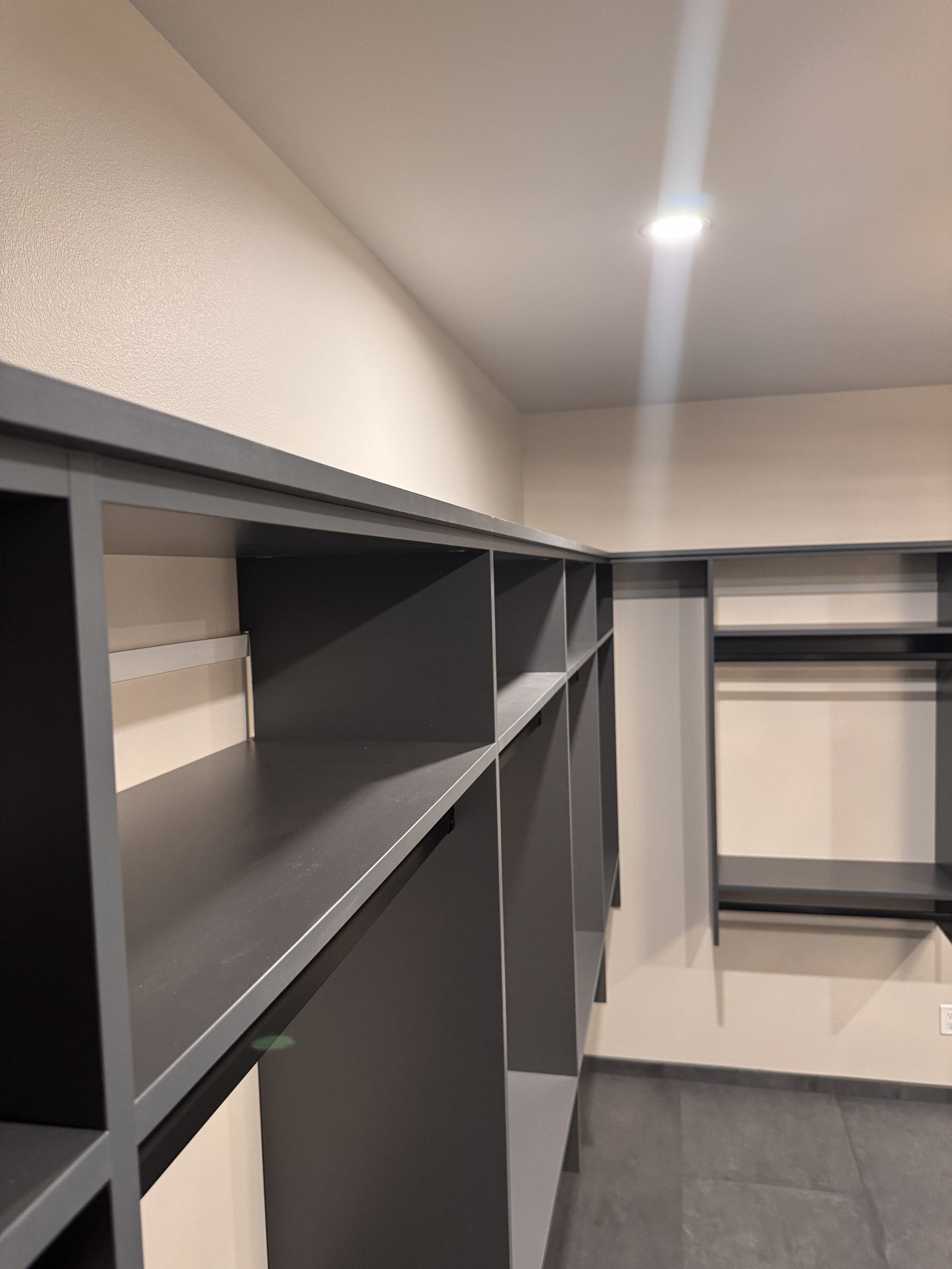 Master Closet in Yakima — Closet Maestro project CM-145