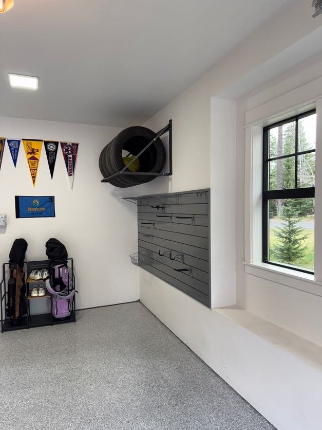 Garage in Suncadia — Closet Maestro project CM-046