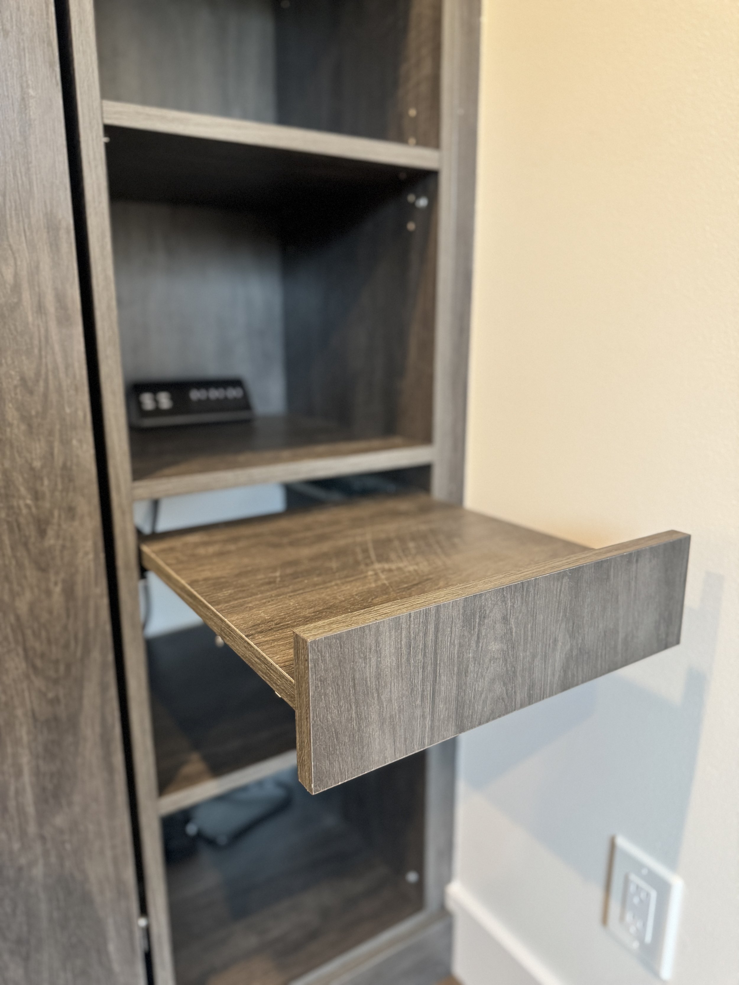 Murphy Beds project by Closet Maestro