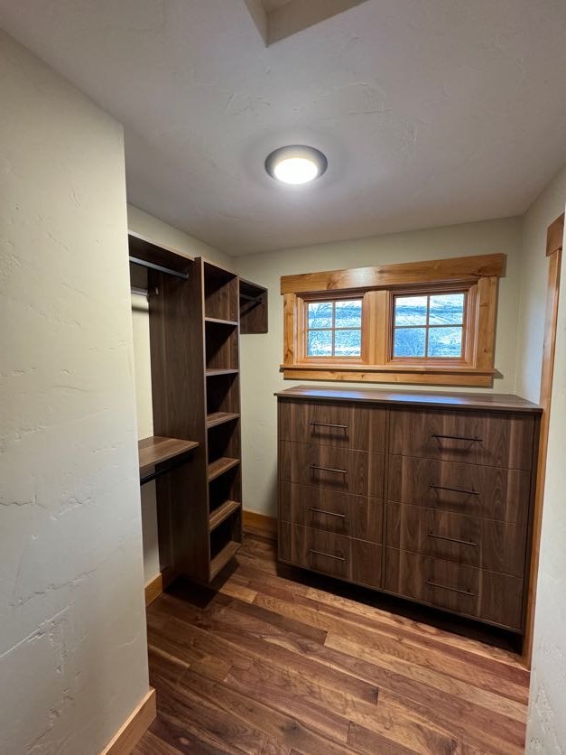 Master Closet in Ellensburg — CM-064